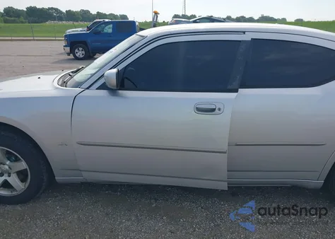 2010 Dodge Charger Sxt из США, поврежденный, VIN 2B3CA3CV8AH247655